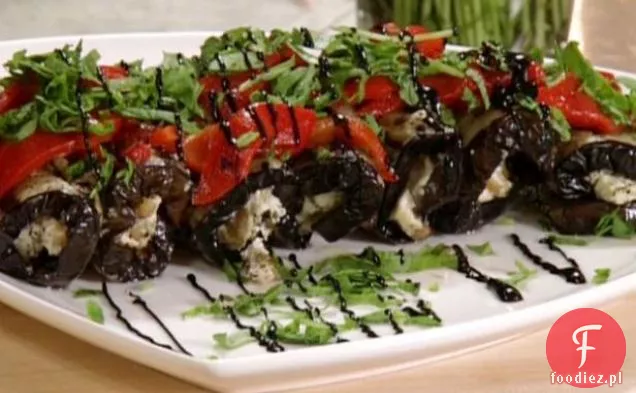 Rolada z grillowanego bakłażana z glazurą balsamiczną
