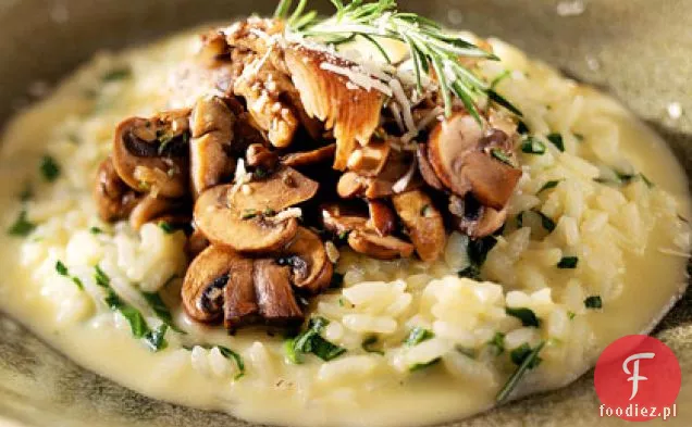Wędzono-Gouda Risotto ze szpinakiem i pieczarkami