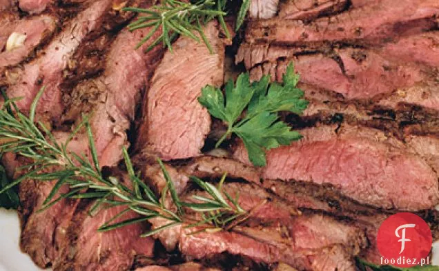Grillowana noga jagnięca z rozmarynem, czosnkiem i musztardą