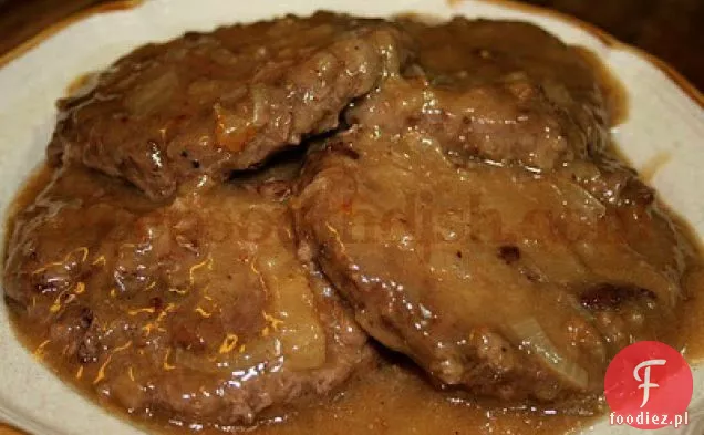 Stek Hamburger z kremowym sosem cebulowym