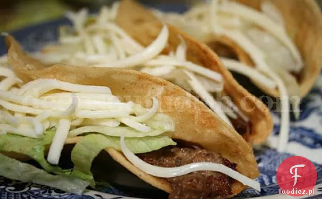 Autentyczne Meksykańskie Rozdrobnione Tacos Z Wołowiną