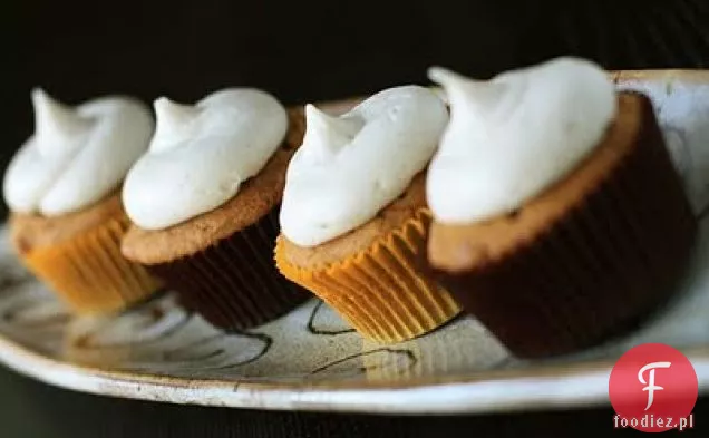 Pumpkin Maple Chip Cupcakes