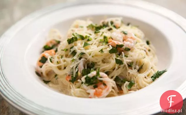 Angel Hair makaron z krewetkami i parmezanem Lemon Cream Sauce