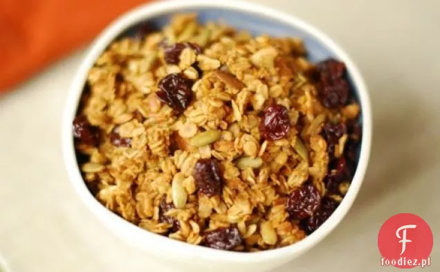 Granola Dyniowa Z Suszonymi Wiśniami