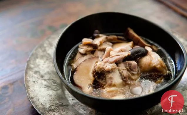 Rosół z imbirem i grzybami Shiitake