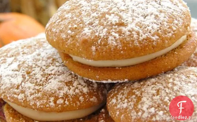 Pumpkin Spice Whoopie Pie