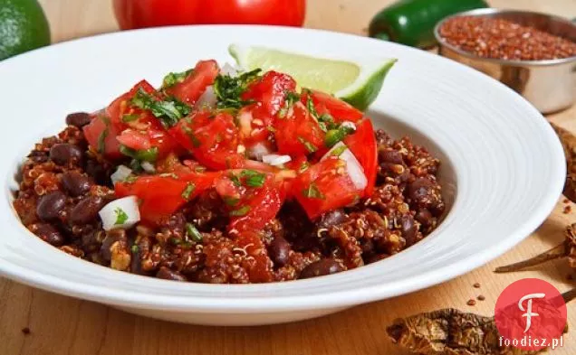 Meksykańska komosa ryżowa i fasola z Pico de Gallo