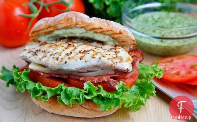 Grillowany kurczak i Club Sandwich