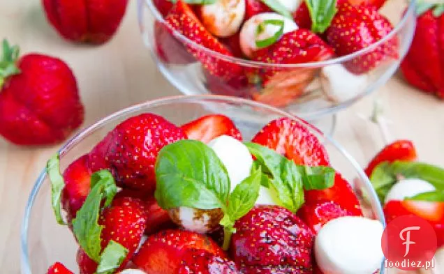 Sałatka Truskawkowa Caprese