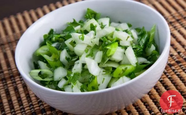 Cebula i Cilantro Relish