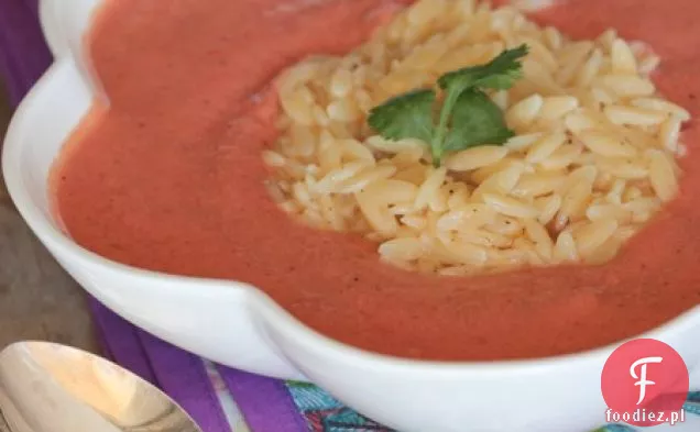 Chuda zupa pomidorowa z serem Orzo