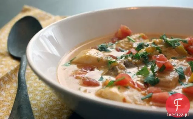 Szybki gulasz z kurczaka i gruszki