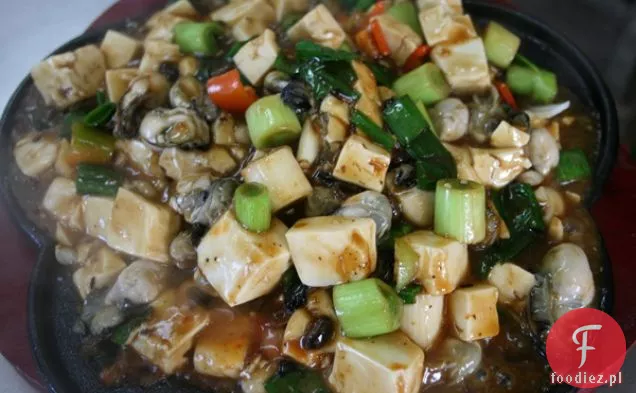Tofu na parze z sosem grzybowym