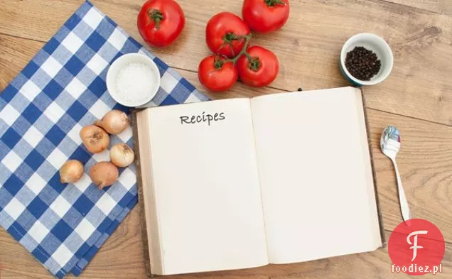 Mielona wołowina z kędzierzawym jarmużem bogatym w wapń (bez jaj, bez glutenu, bez orzechów, bez soi)