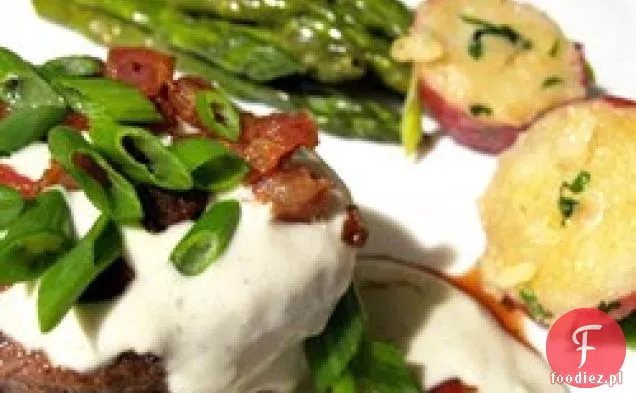 Grillowany Filet Mignon z sosem śmietanowym Gorgonzola