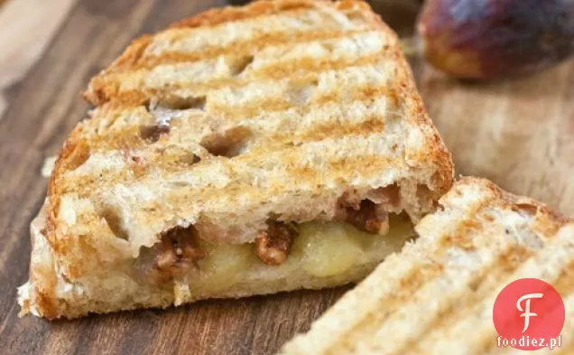 Cheddar, dżem figowy i rozmaryn kandyzowane Pecan Panini
