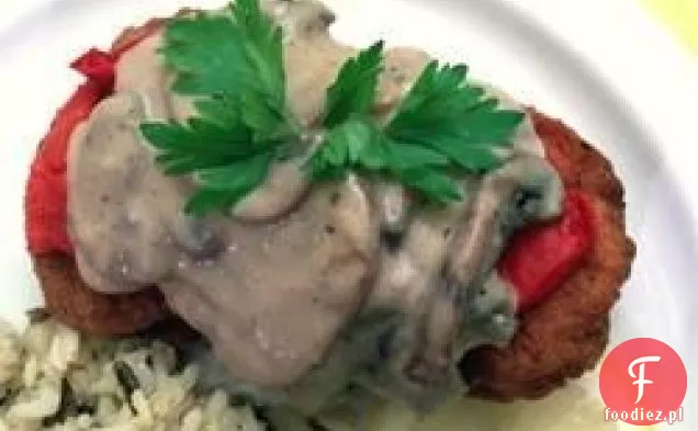 Kotlet schabowy z pieczoną czerwoną papryką