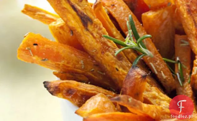 Pieczone frytki ze słodkich ziemniaków z sosem Buffalo Dipping