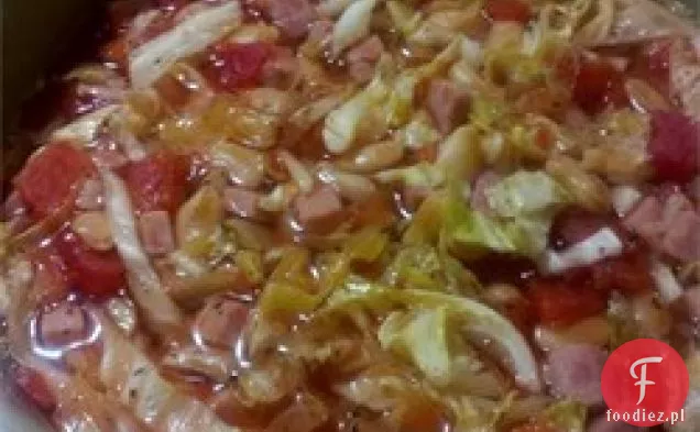 Zupa z szynki i białej fasoli