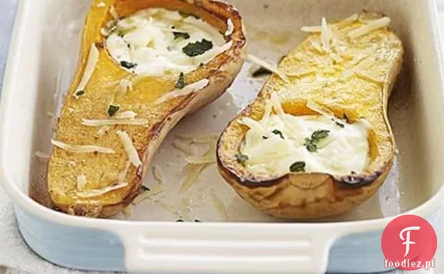 Pieczona Kabaczek Z Mascarpone, Parmezanem I Szałwią