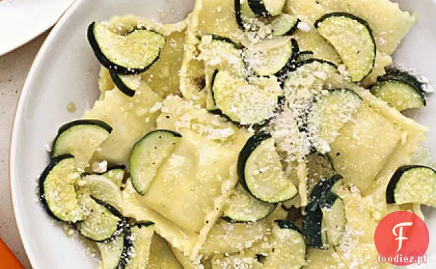 Ravioli z podsmażoną cukinią
