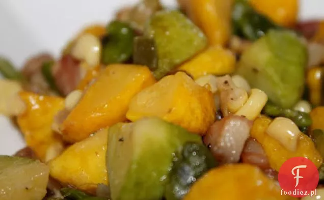Succotash Z Baby Squash, Fasolą Fava, Słodką Kukurydzą I Pancettą