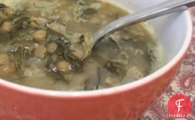Zupa z soczewicy i szpinaku po syryjsku
