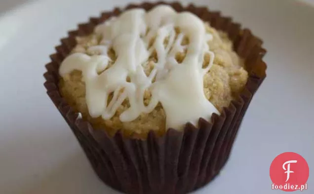 Cream Cheese Filled Ananas Pound Cake Muffins
