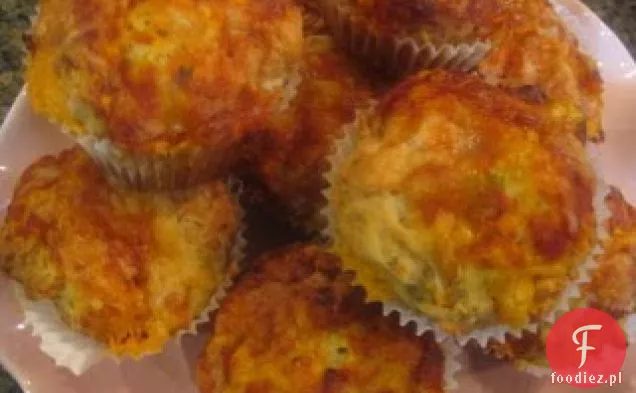 Gość: Lisa, Brittany I Riley Robią Muffinki Do Pizzy