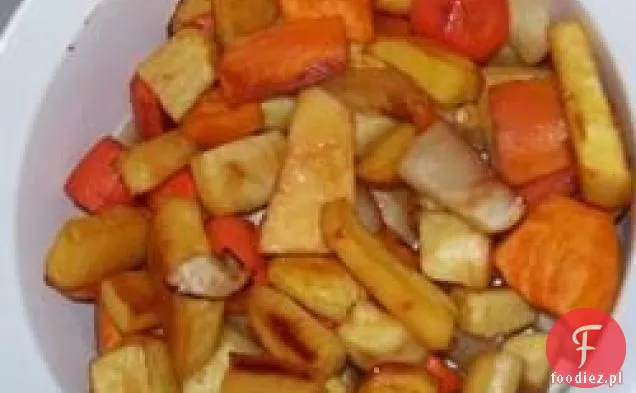 Pieczone Warzywa Korzeniowe Z Sokiem Jabłkowym