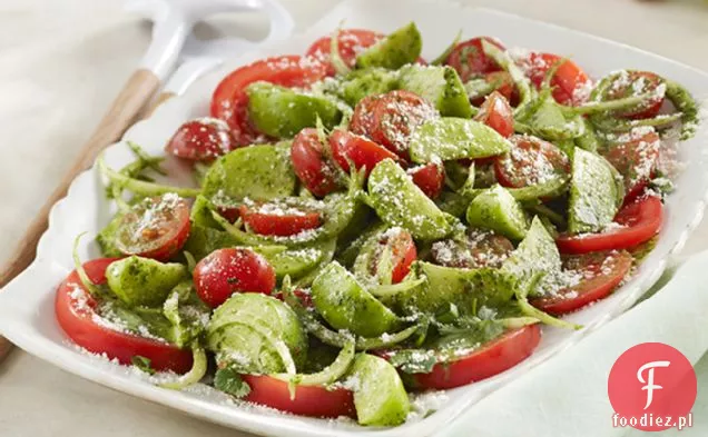 Sałatka Ze Świeżych Pomidorów I Tomatillo