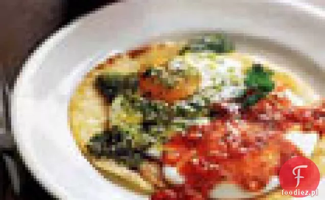 Jajka sadzone na tortilli kukurydzianych z dwiema salsami (Huevos Divorciados)