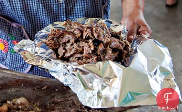 Barbacoa (chile-wędzona jagnięcina)