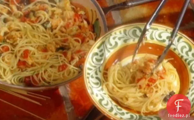 Spaghettini z solą dorsza i pomidorów: Spaghettini con Baccala e Tomate