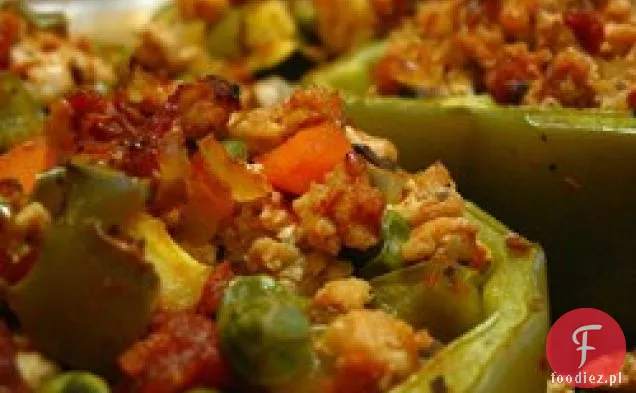 Faszerowana papryka z indykiem i warzywami