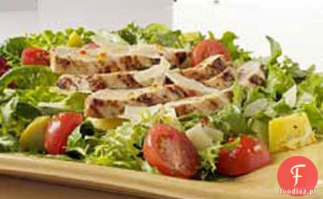 Sałatka z grillowanym kurczakiem i parmezanem