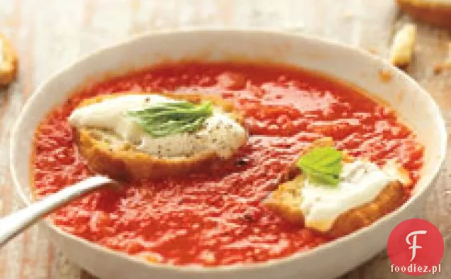 Zupa Pomidorowa Z Grzankami Z Mozzarelli