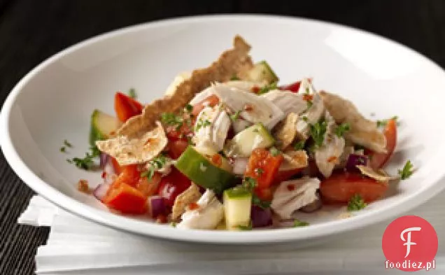 Śródziemnomorska Sałatka Panzanella Z Kurczakiem