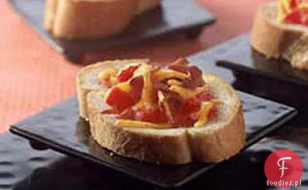 Pikantny Chleb Pomidorowo-Serowy