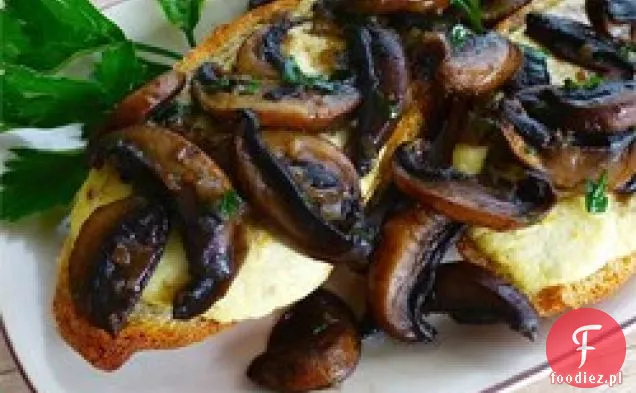 Grzyby i Ricotta Bruschetta