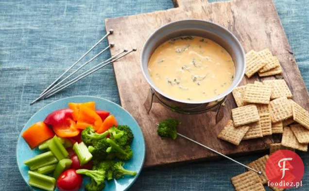 Czosnek, Szpinak I Cheddar Fondue
