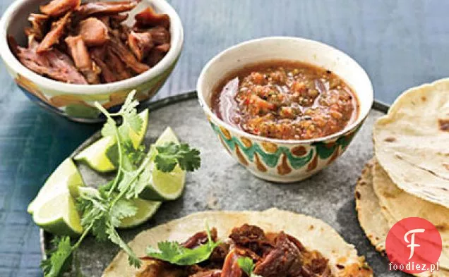 Makaron, Tofu, wieprzowina i kapusta pekińska w bulionie imbirowym