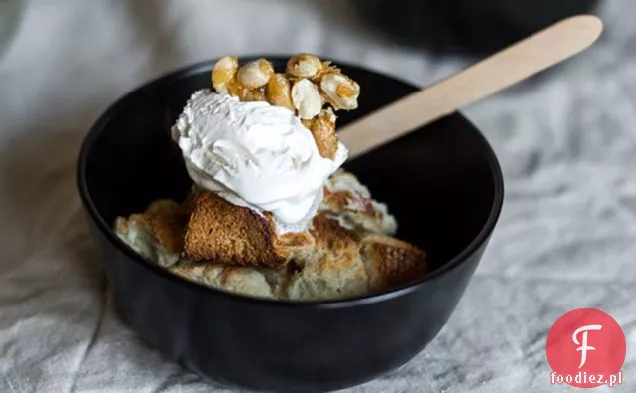 Dulce De Leche budyń chlebowy z kruchą polewą orzechową