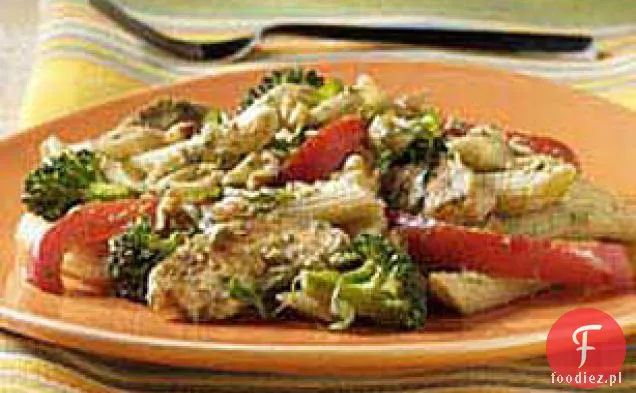 PLANTERSÂ ® Penne z kurczakiem i warzywami w sosie bazyliowym