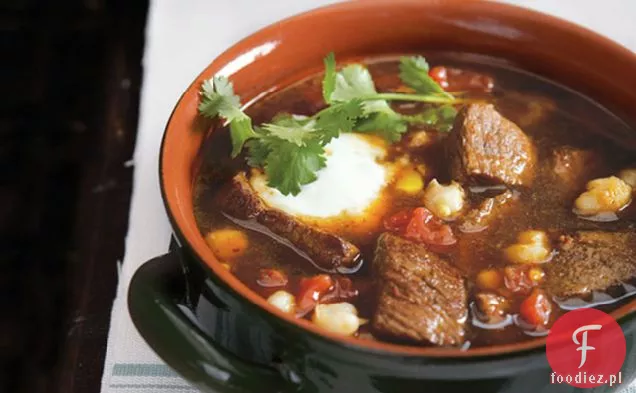 Pozole wołowe z serem Cheddar