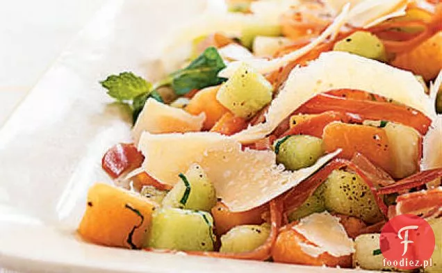 Sałatka z melona i Prosciutto z Parmigiano-Reggiano