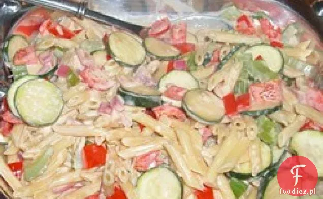 Makaron z warzywami w sosie tahini i jogurtem