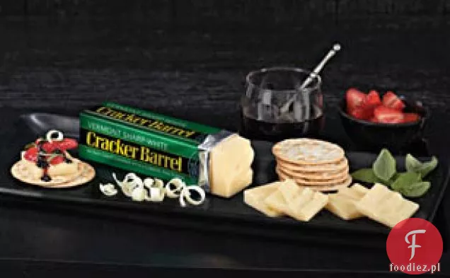 CRACKER BARREL Vermont White Cheddar pairing Tray