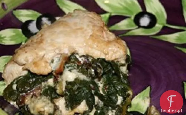 Pierś z kurczaka faszerowana szpinakiem z serem pleśniowym i boczkiem