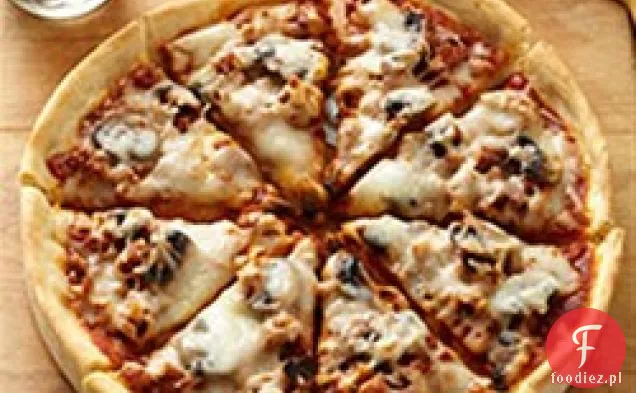 Deep Dish włoska kiełbasa i Pieczarkowa Pizza